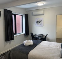 Queens Arms Hotel - Kempsey Accommodation