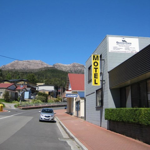 Queenstown Motor Lodge - Kempsey Accommodation 3