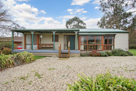 R & R In Bright - Short Walk To Town - Kempsey Accommodation 2