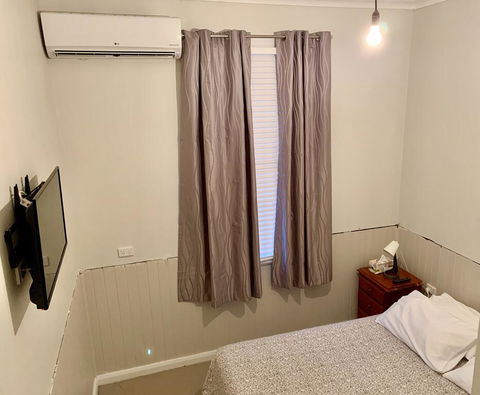 Railway Heritage Home - Kempsey Accommodation 0
