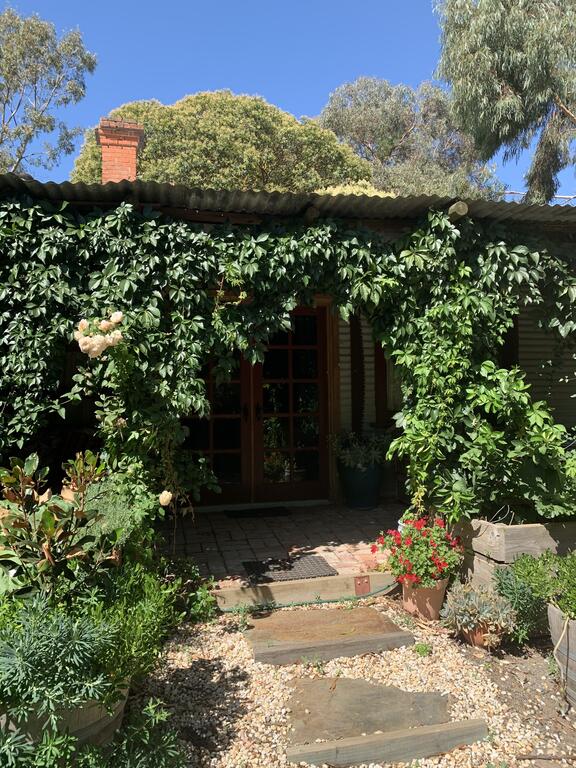 Wanalta VIC Kempsey Accommodation
