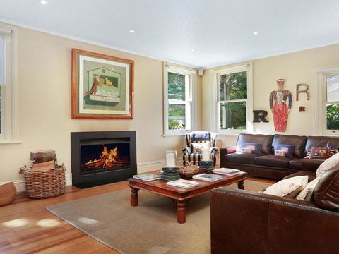Redcourt - Est 1904: Southern Highlands Elegance - Kempsey Accommodation 2