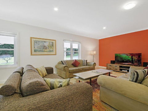 Redhaven House - Spacious, Quiet And Private - Kempsey Accommodation 2