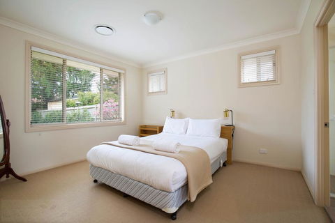 Refresham - Kempsey Accommodation 1
