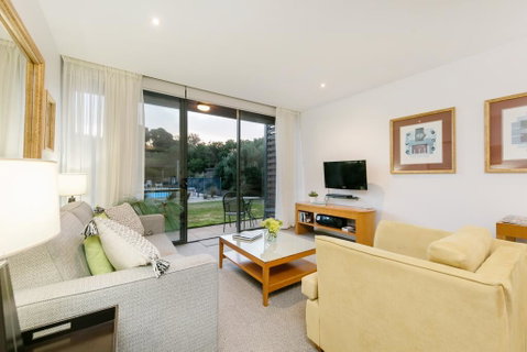 Relax At 54 - Kempsey Accommodation 3