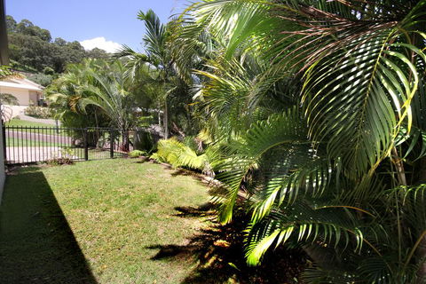 Relax At Coolum - Kempsey Accommodation 2
