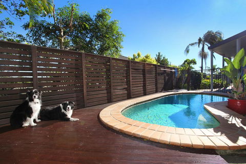Relax At Coolum - Kempsey Accommodation 0