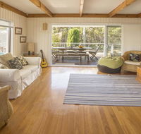 Rennies Retreat-Bushland  Ocean Views - Kempsey Accommodation