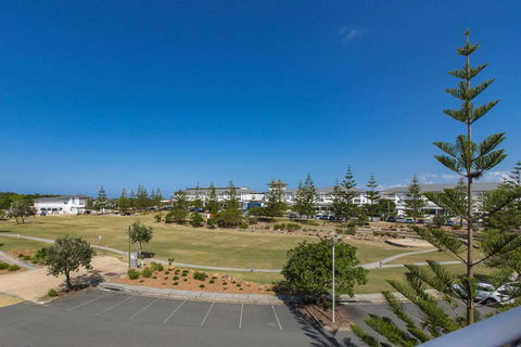 RESORT & SPA 2306/07 OCEAN GLIMPSES - Kempsey Accommodation 3