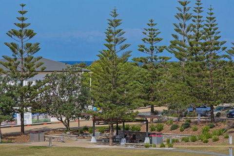 RESORT & SPA 2306/07 OCEAN GLIMPSES - Kempsey Accommodation 2