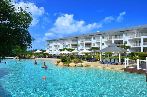 RESORT ON THE BEACH 2214/2215 - Kempsey Accommodation 0