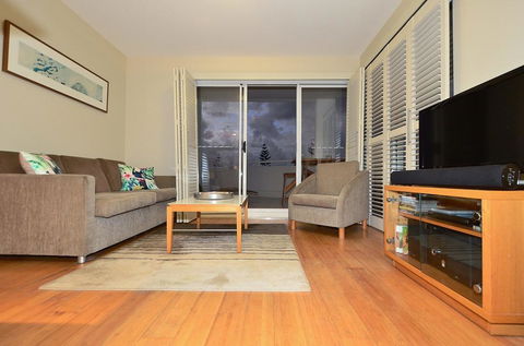 RESORT ON THE BEACH 2214/2215 - Kempsey Accommodation 2