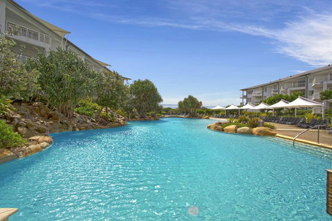 RESORT ON THE BEACH 4118/19 - Kempsey Accommodation 0