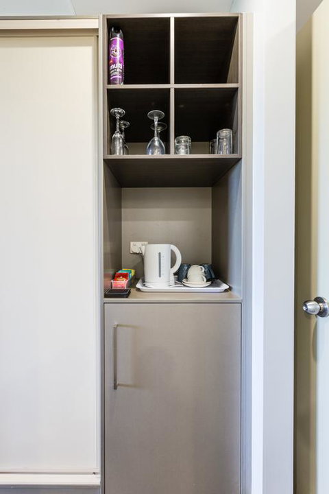 Resort Room In Paradise - Kempsey Accommodation 3