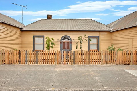Robinson Cottage - Kempsey Accommodation 0