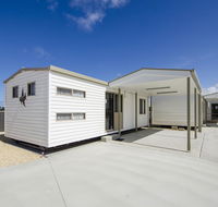 Rocks Retreat Cabin - Seal - Kempsey Accommodation