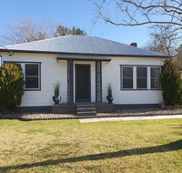 Ronelle Cottage - Kempsey Accommodation