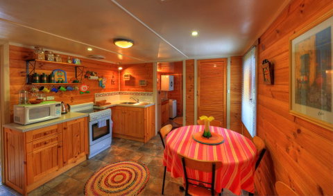 Rosebank Cottage Collection - Kempsey Accommodation 0
