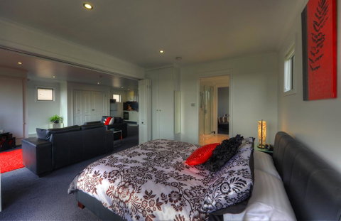 Rosebank Cottage Collection - Kempsey Accommodation 1