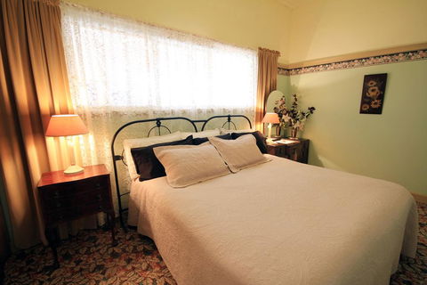 Rostrata Country House - Kempsey Accommodation 2