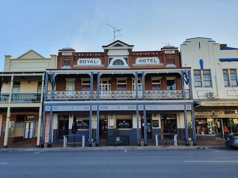 Royal Hotel - Kempsey Accommodation 0