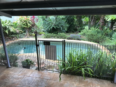 Royal Palm Cottage, Entire Two Bedroom 2 Bathroom House With Pool - Kempsey Accommodation 0
