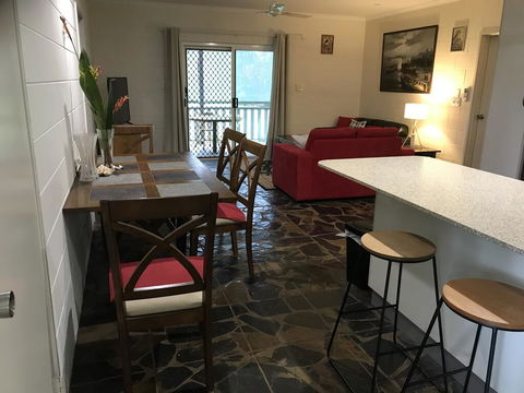 Royal Palm Cottage, Entire Two Bedroom 2 Bathroom House With Pool - Kempsey Accommodation 1