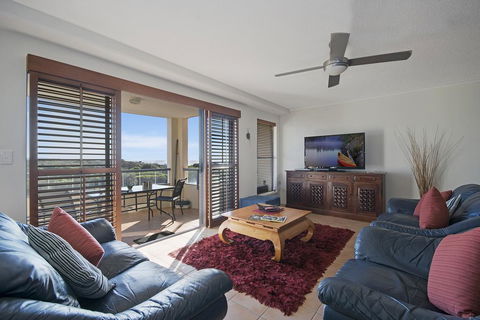 Salerno On The Beach - Kempsey Accommodation 1