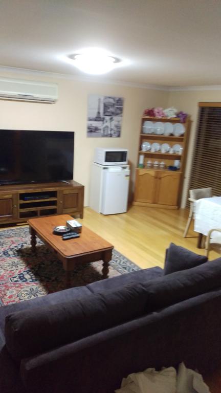 Sallys B&b - Kempsey Accommodation 2