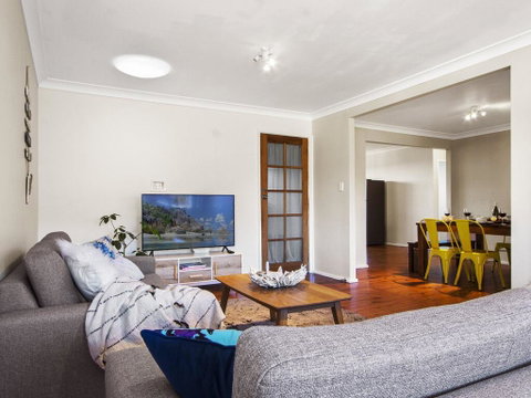 Sam's Beach Shack - Kempsey Accommodation 3