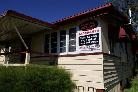 Samford Cottage - Kempsey Accommodation 1
