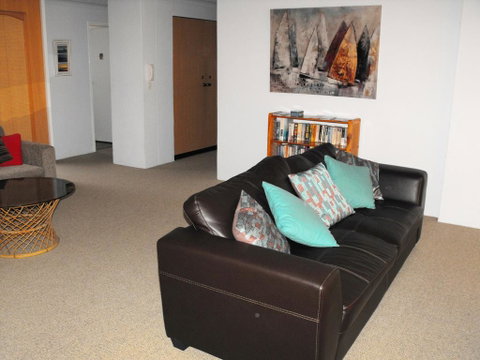 Sandbar, Unit 203, 1-3 Head Street - Kempsey Accommodation 3