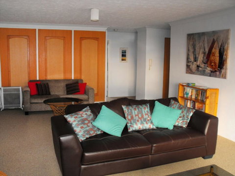 Sandbar, Unit 203, 1-3 Head Street - Kempsey Accommodation 2