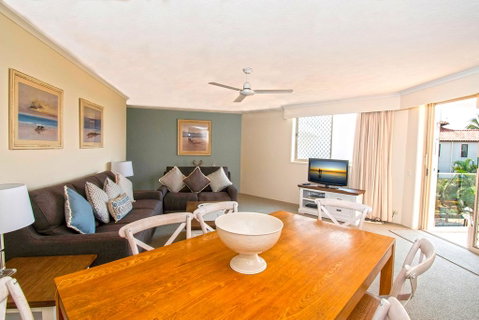 Sandcastles On Currumbin Beach - Kempsey Accommodation 3
