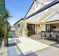 Sandy Bottom - Pet Friendly - 3 Min Walk to Beach - Kempsey Accommodation