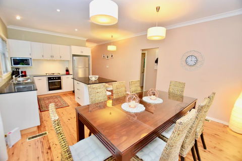 Scenic Cottage Of Katoomba - Kempsey Accommodation 2