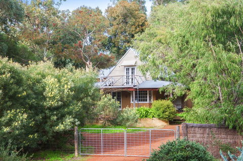 Sea Breeze - Kempsey Accommodation 1