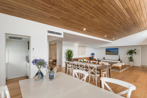 Sea La Vie #2 Luxury Apartment In Coffs Harbour Jetty With Pool, Views And Walking Distance To The Beach! - Kempsey Accommodation 0