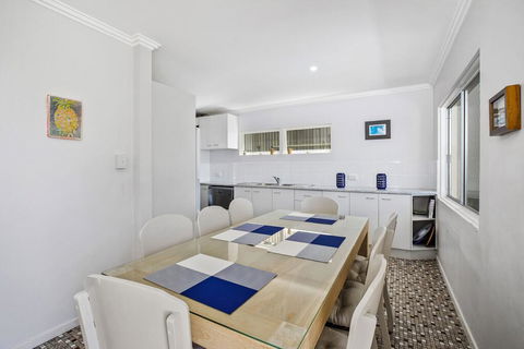 Sea Shack - 29 Pelican Street, Peregian Beach, Noosa Area - Kempsey Accommodation 3