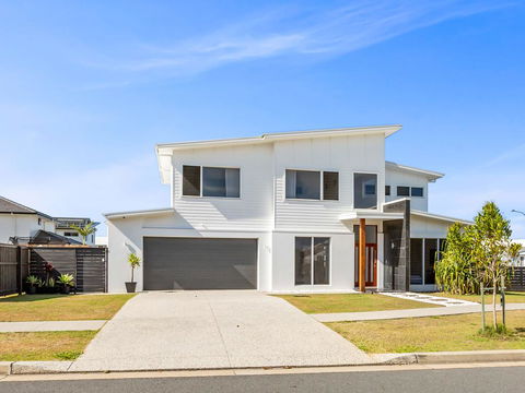 SEA SHELLS ON SEASIDE - Kempsey Accommodation 3