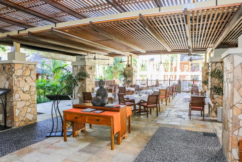 Sea Temple 220 Queen Spa Studio Beachfront Resort - Kempsey Accommodation 1