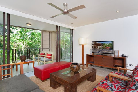 Sea Temple Palm Cove Apartment 213 - Kempsey Accommodation 1