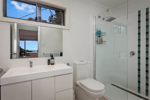 SEA URCHIN - Beautiful Skenes Creek Home - Kempsey Accommodation 2