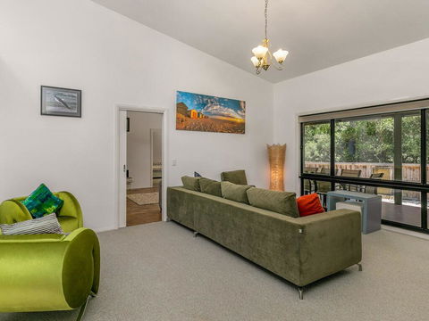 Seacove - Kempsey Accommodation 1