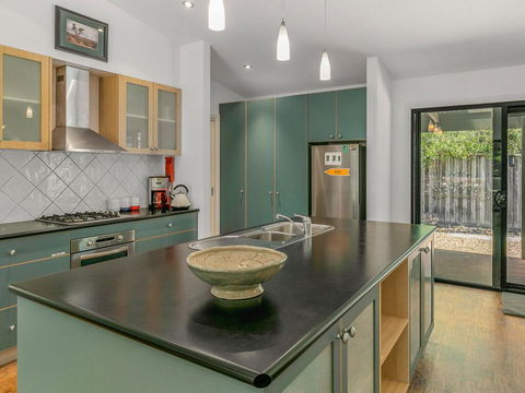 Seacove - Kempsey Accommodation 2