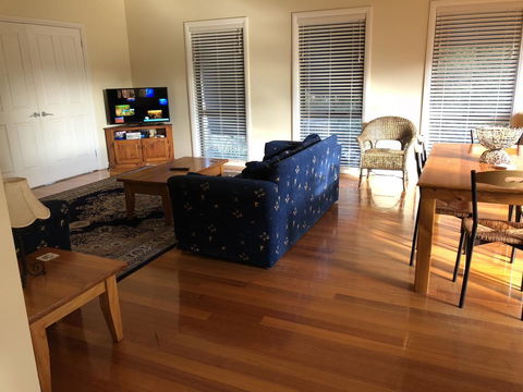 Seagrape Cottage - Kempsey Accommodation 1