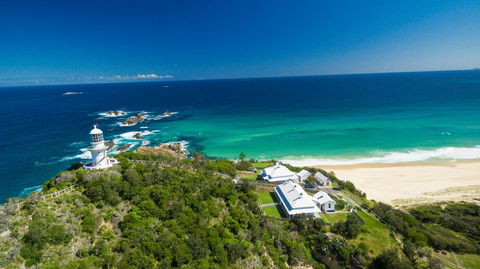 Seal Rocks Lighthouse Cottages - Kempsey Accommodation 1