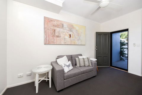 Seamistral - 1/21 Oriole Avenue - Kempsey Accommodation 2