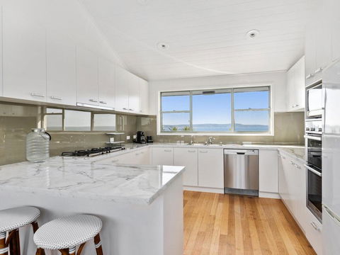 Seascape - Kempsey Accommodation 3