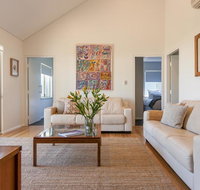 Seaside Apartment - Kempsey Accommodation